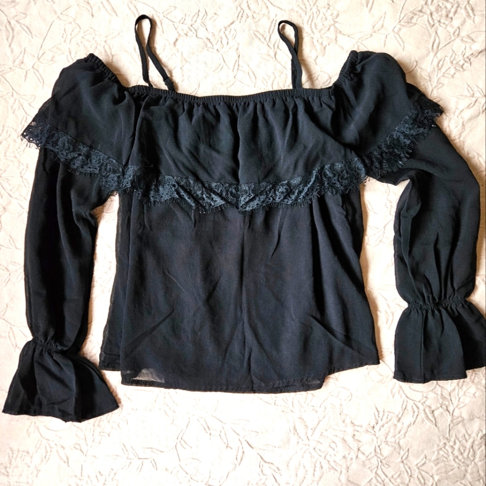 Off the shoulder black lace long sleeve blouse